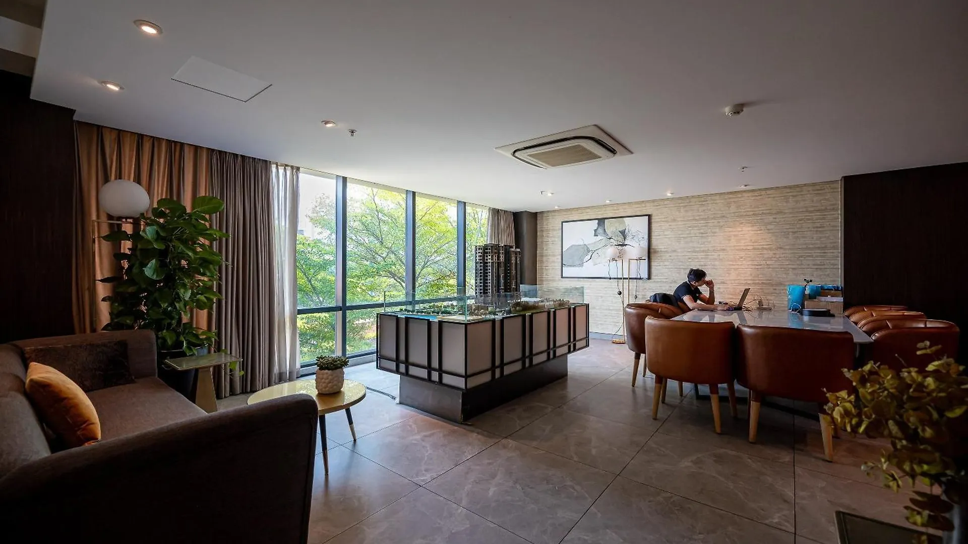 Zenity Riverside - Angia Hospitality Ho Chi Minh City