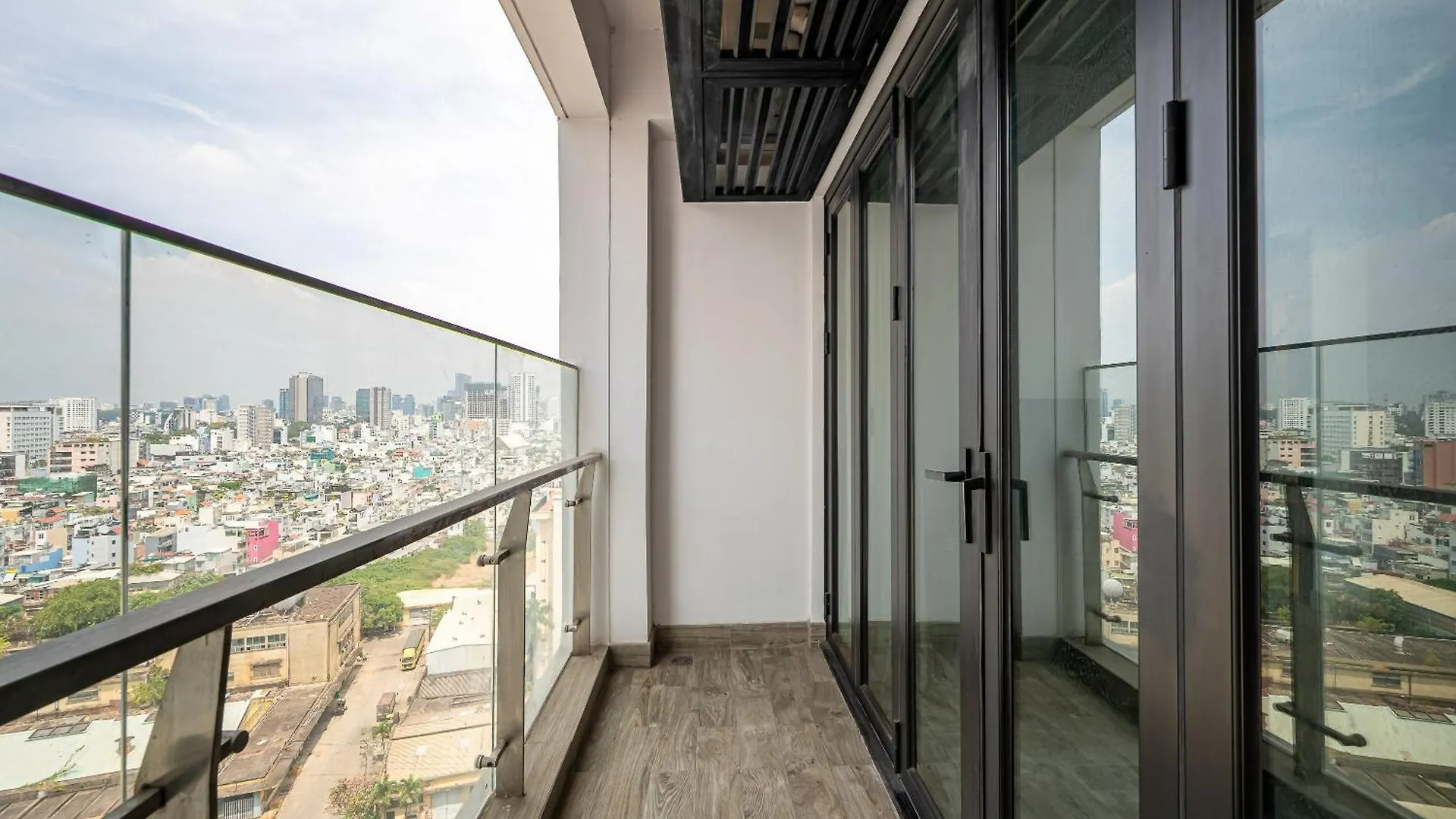 Zenity Riverside - Angia Hospitality Ho Chi Minh City Vietnam