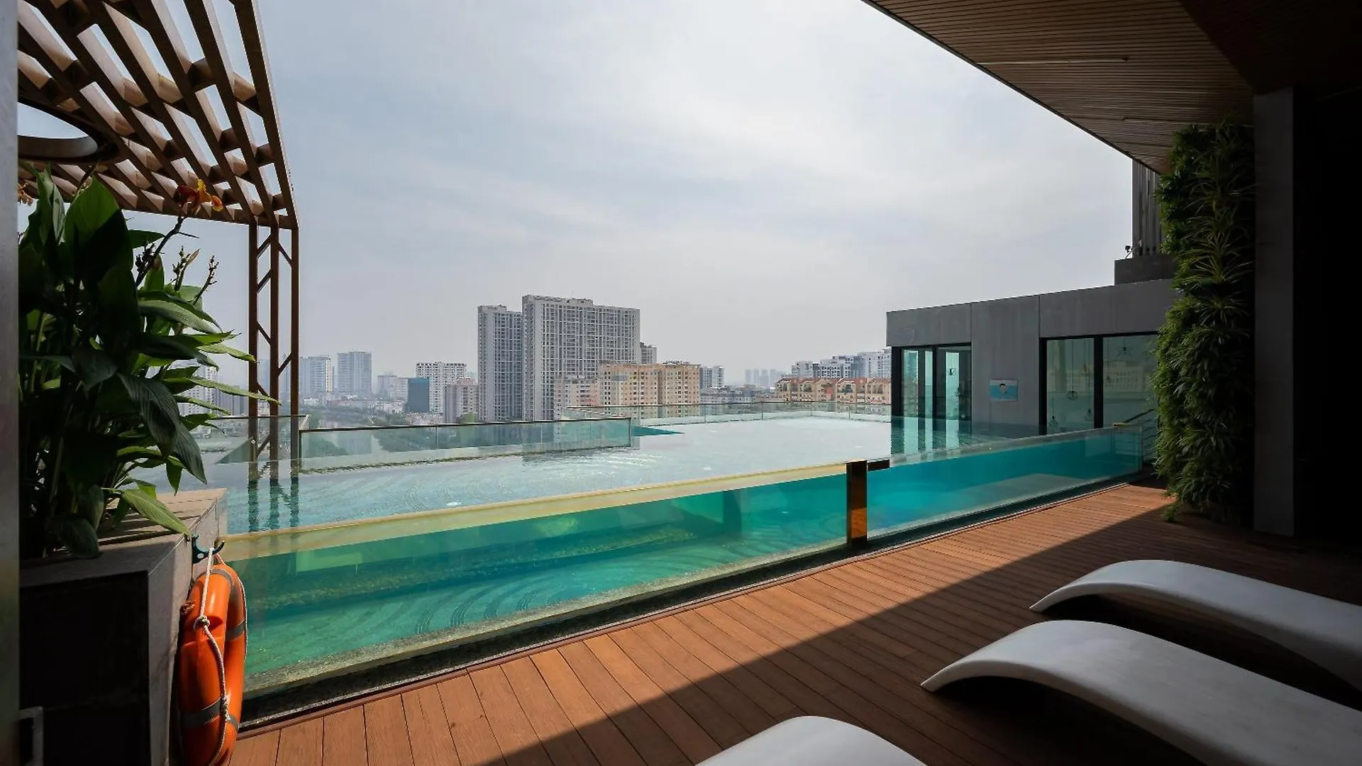 Zenity Riverside - Angia Hospitality Ho Chi Minh City 0*,