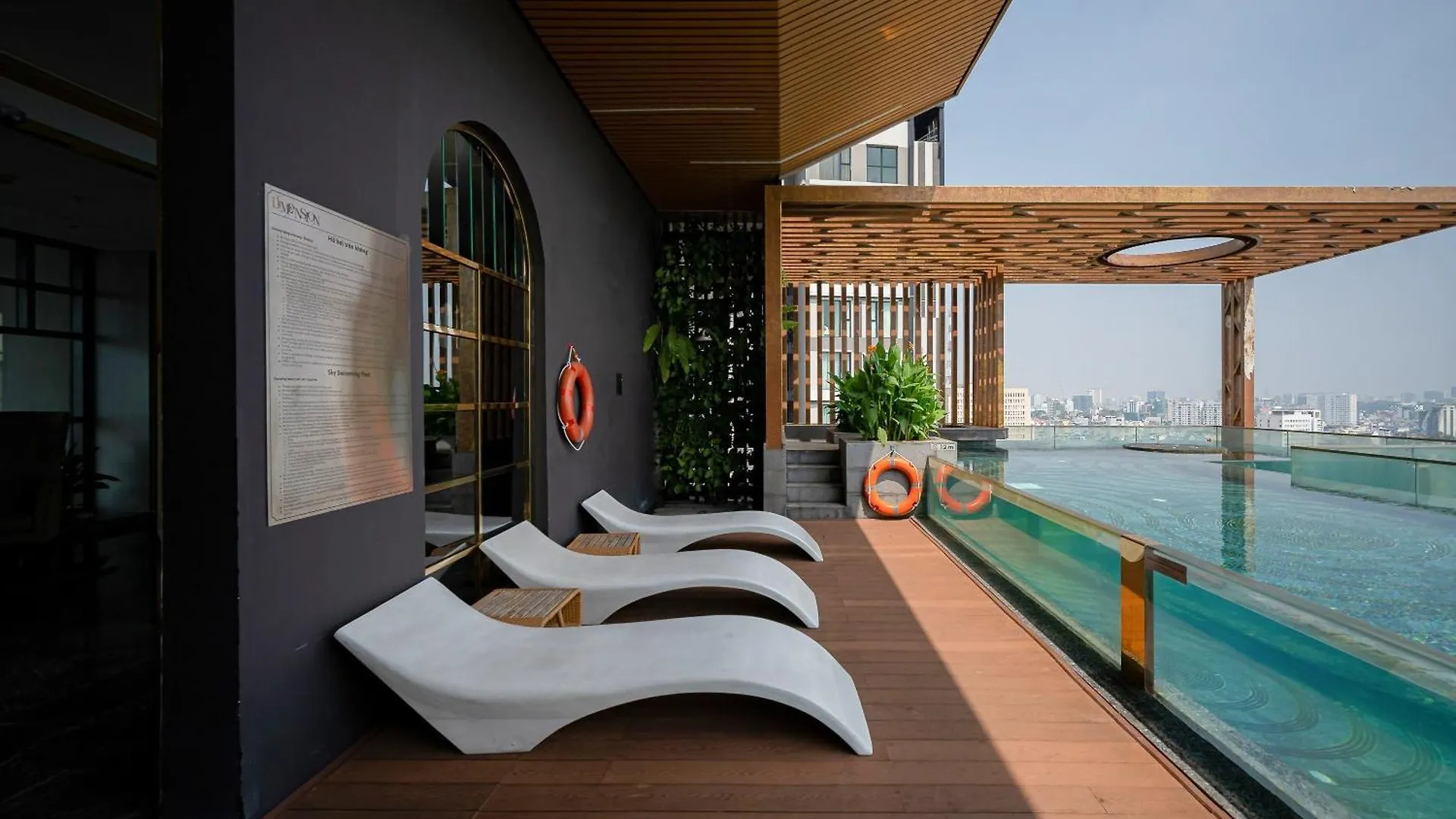 Zenity Riverside - Angia Hospitality Ho Chi Minh City 0*,