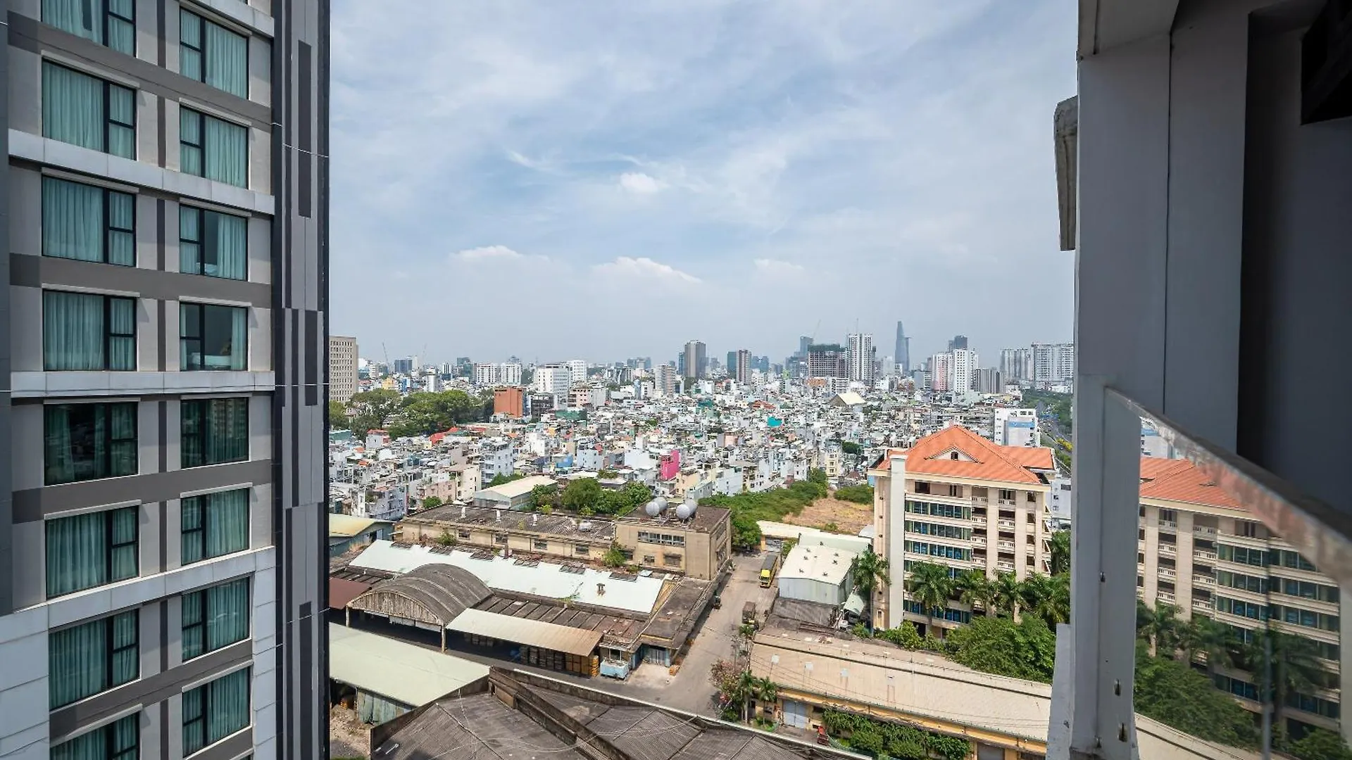 Zenity Riverside - Angia Hospitality Ho Chi Minh City Apartment